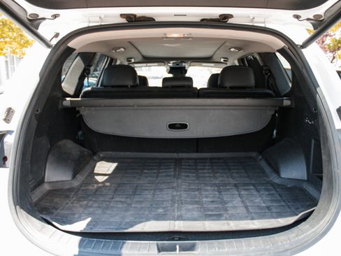 Used 2023 Hyundai Santa Fe SEL w/ Premium Package AWD/4WD image 27