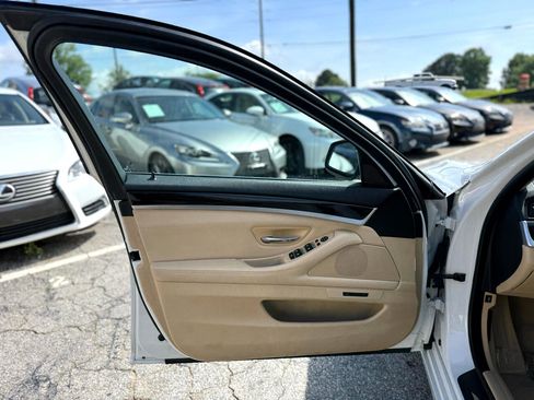 Used 2013 BMW 528i Sedan image 10