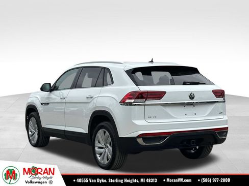 Certified 2023 Volkswagen Atlas Cross Sport SE w/ Panoramic Sunroof Package AWD/4WD image 3