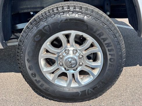 Used 2016 RAM 2500 Laramie AWD/4WD image 23