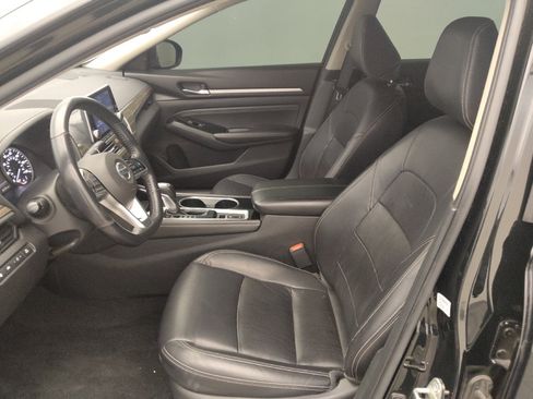 Used 2020 Nissan Altima 2.5 SL FWD image 17