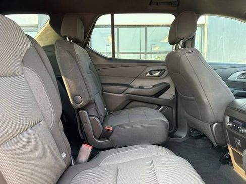 Used 2022 Chevrolet Traverse LT AWD/4WD image 15