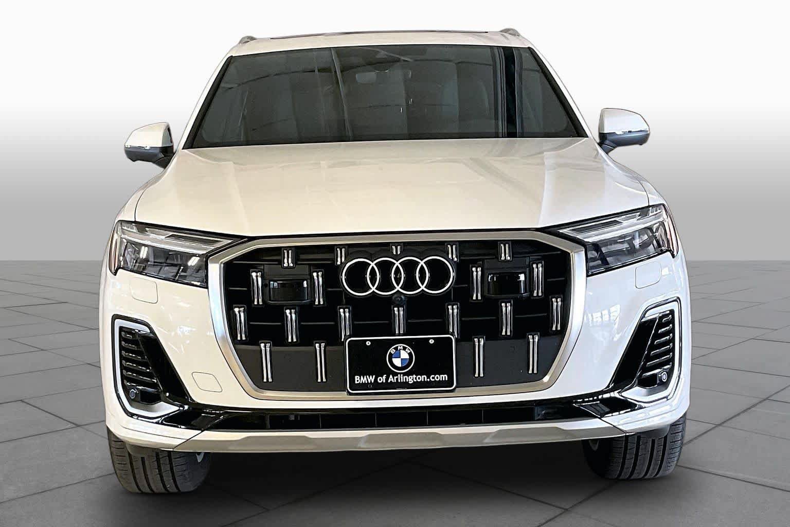 Used 2025 Audi Q7 3.0T Premium Plus AWD/4WD image 4