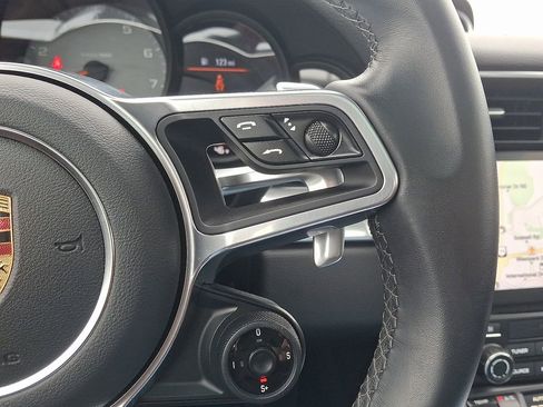 Used 2017 Porsche 911 Carrera S image 23
