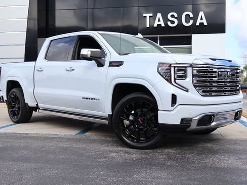 New 2026 GMC Sierra 1500 Denali w/ Denali Reserve Package AWD/4WD image 1