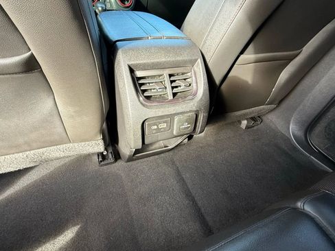 Used 2020 Chevrolet Blazer RS image 26