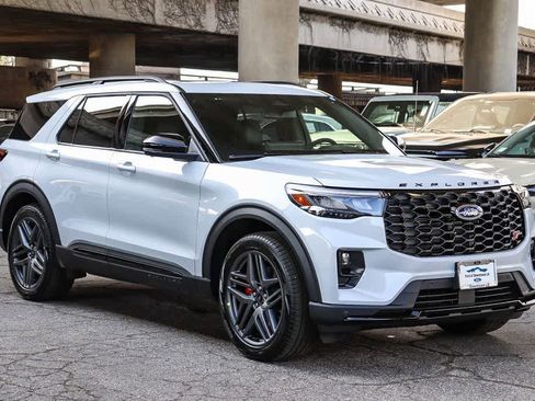 New 2026 Ford Explorer ST w/ Sun And Sound Package RWD image 4