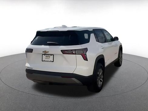 Used 2025 Chevrolet Equinox LT FWD image 13