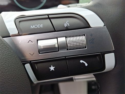 New 2026 Hyundai Tucson Limited image 12