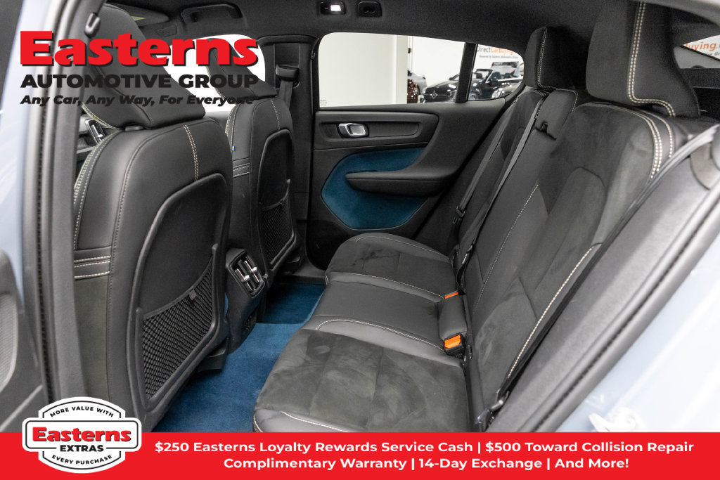 Used 2023 Volvo C40 P8 Recharge Ultimate AWD/4WD image 22