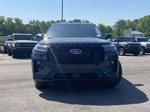 New 2026 Ford Explorer ST-Line RWD image 19