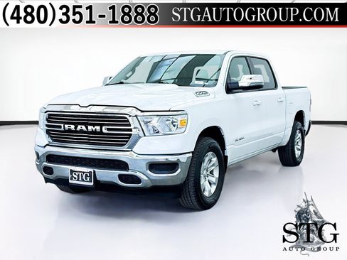 Used 2024 RAM 1500 Laramie AWD/4WD image 1
