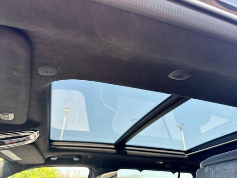 Used 2023 Jeep Grand Wagoneer Series II image 20