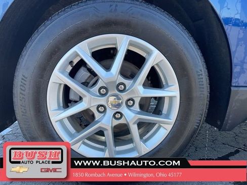 Used 2023 Chevrolet Equinox LT AWD/4WD image 12