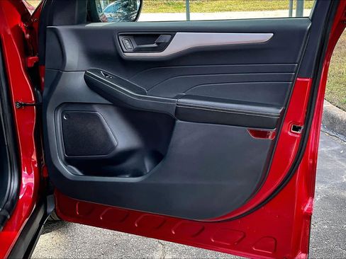 Used 2022 Ford Escape SE w/ Convenience Package image 26