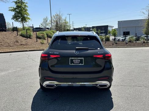 Certified 2025 Mercedes-Benz GLC 300 4MATIC image 6