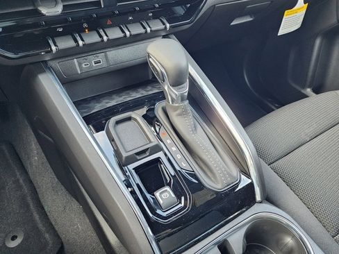 New 2026 GMC Canyon Elevation w/ Convenience Package image 30