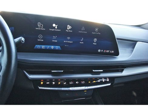 Certified 2024 Cadillac XT4 Premium Luxury image 21