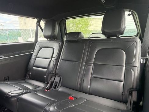 Used 2024 Lincoln Navigator L 4WD image 14