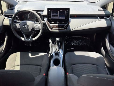 Used 2019 Toyota Corolla SE FWD image 11