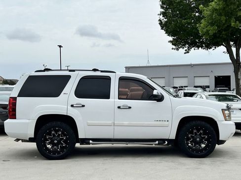 Used 2008 Chevrolet Tahoe LT RWD image 3