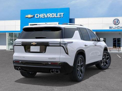 New 2026 Chevrolet Traverse High Country image 4
