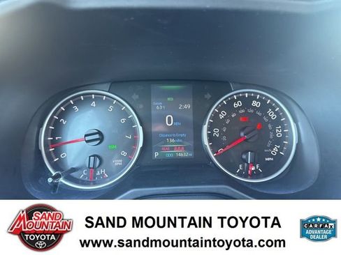 Used 2021 Toyota RAV4 XLE image 17