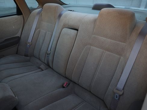 Used 1996 Toyota Avalon XL image 8