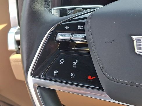 Certified 2025 Cadillac Escalade IQ Sport 2 w/ LPO, ONYX Package image 6