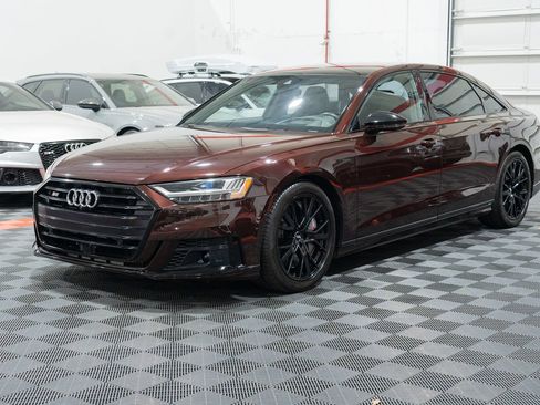 Used 2020 Audi S8 L AWD/4WD image 3