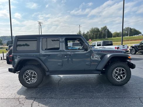 New 2025 Jeep Wrangler Unlimited Rubicon image 5