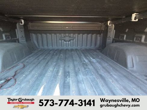 Used 2024 Chevrolet Silverado 1500 Custom Trail Boss w/ Midnight Edition AWD/4WD image 7