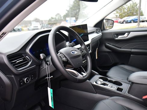 New 2026 Ford Escape Base w/ PHEV Premium Package image 11