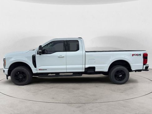 Used 2023 Ford F350 XLT w/ XLT Premium Package AWD/4WD image 5