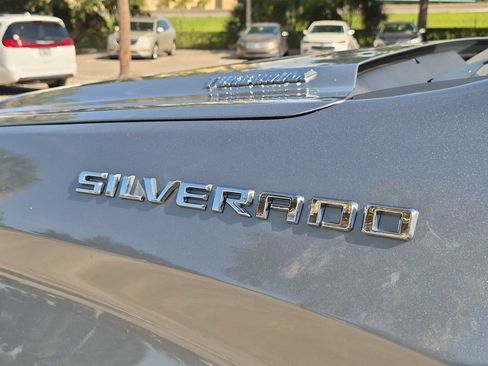 Used 2025 Chevrolet Silverado 1500 Custom RWD image 6