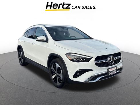Used 2025 Mercedes-Benz GLA 250 4MATIC image 1