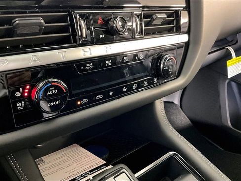 New 2026 Nissan Pathfinder Platinum w/ Cargo Package image 31