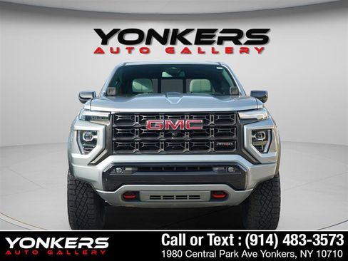 Used 2024 GMC Canyon AT4X image 16