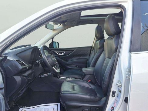 Used 2019 Subaru Forester Touring AWD/4WD image 11