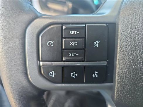 Certified 2024 Ford F250 Lariat w/ Black Appearance Package image 23