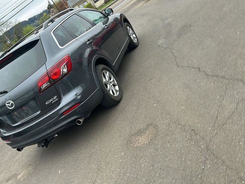 Used 2014 MAZDA CX-9 Touring w/ Touring Technology Package image 4