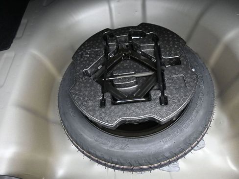 Certified 2023 Hyundai Elantra SEL w/ Cargo Package image 22