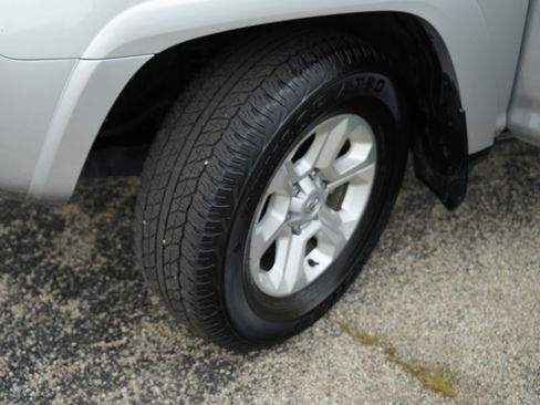 Used 2024 Toyota 4Runner SR5 RWD image 50