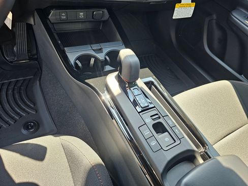 New 2026 Toyota Prius Plug-In Hybrid FWD image 10