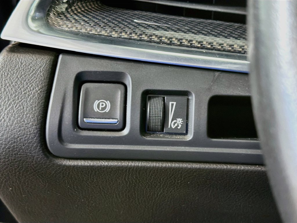 Used 2023 Cadillac XT5 Sportv w/ LPO, Floor Liner Package AWD/4WD image 12