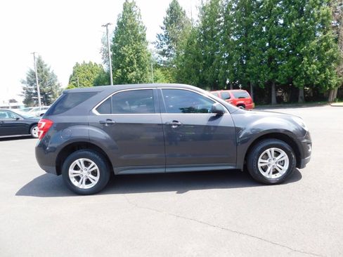 Used 2016 Chevrolet Equinox LS AWD/4WD image 19