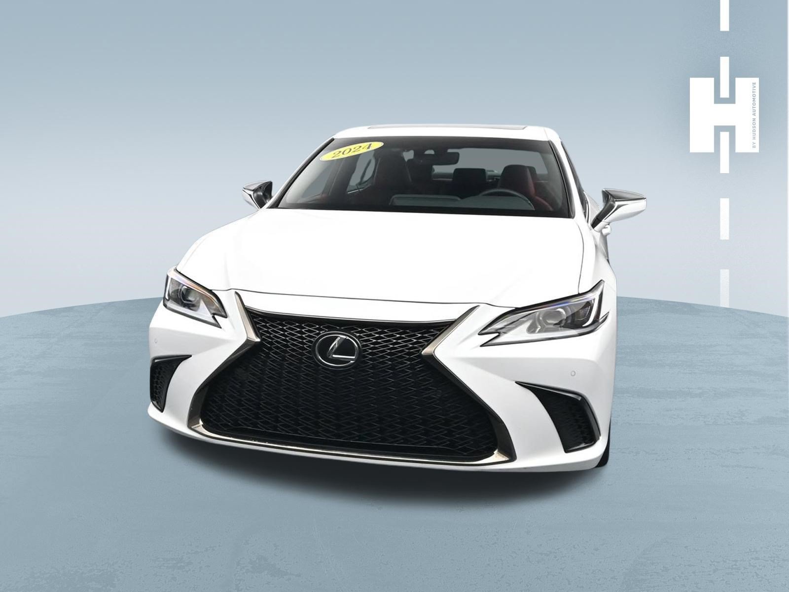 Used 2024 Lexus ES 350 F Sport w/ Accessory Package (Z2) FWD image 3