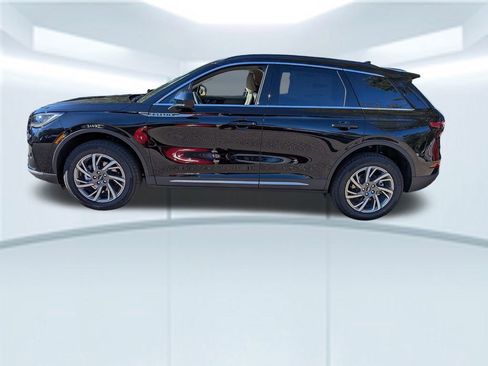 New 2026 Lincoln Corsair Premiere image 2