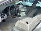 Used 2014 Mercedes-Benz E 350 4MATIC Sedan image 5