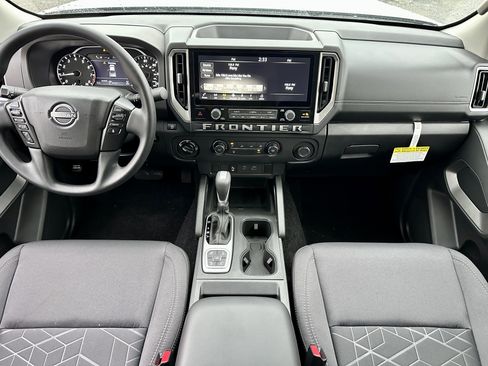 New 2026 Nissan Frontier SV image 17
